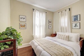 Bedroom 3 with queen bed - Historic LoHi Gem | Sauna | Walk to Restaurants (Denver)