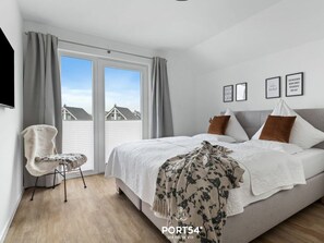 House | 2 bedrooms, individually furnished, iron/ironing board - Holiday Apartment in Busum With Swimming Pool (Büsum)