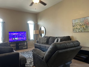 Living area - Comfy 3-bedroom Home with Amenities for Long Term Stays (El Paso)