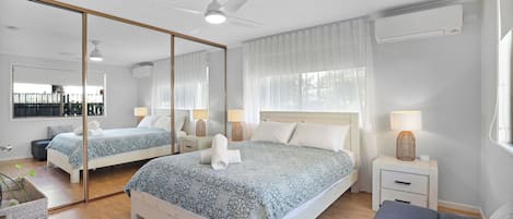 2 bedrooms, free WiFi, bed sheets, wheelchair access