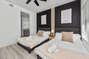 2 bedrooms, iron/ironing board, travel cot, free WiFi