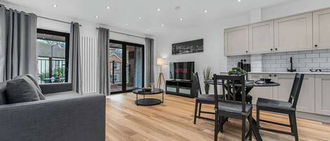 Televisión y oficina