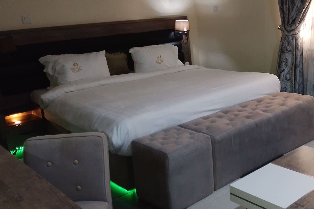 Deluxe Single Room