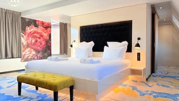 Suite Royale, vue vignoble | Draps en coton égyptien, literie de qualité supérieure