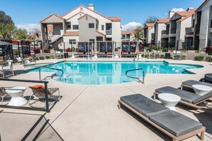 Pool - Modern2BR Pickle&Basketball Ct,Pool,BBQ Cabanas (Scottsdale)