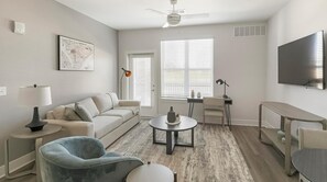 Smart TV - Landing | Modern 2BD, Courtyard, Gym (Huntsville)