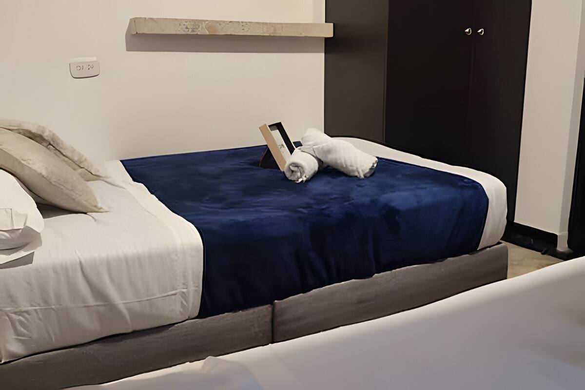Dormitorio compartido | Wifi gratis y ropa de cama
