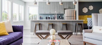 Landing | Spectacular 1BD, Gym, Game Room