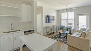 Smart TV - Landing | Chic 2BD, Yoga Studio, Pool (Huntsville)