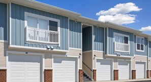 Exterior - Landing | Stylish 1BD, Yoga Studio, Pool (Huntsville)