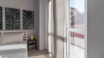 Apartament (1 Bedroom) | 1 dormitori, planxa i posts de planxar, bressols i roba de llit