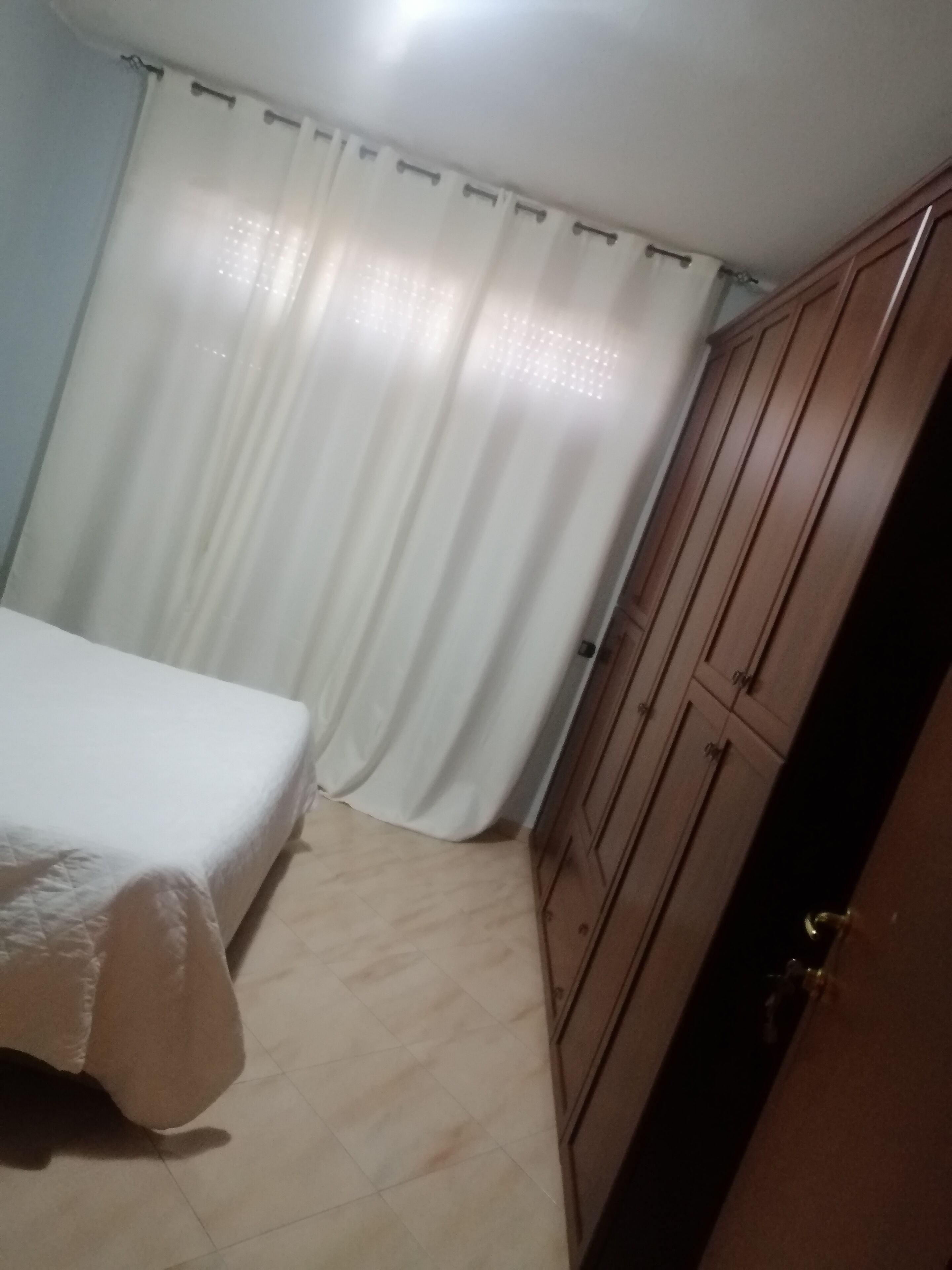 Classic-Doppelzimmer, Hügelblick | Schreibtisch, laptopgeeigneter Arbeitsplatz, kostenloses WLAN