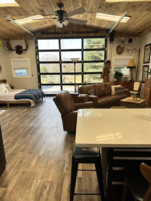 1 chambre, coffres-forts dans les chambres, Wi-Fi gratuit, draps fournis