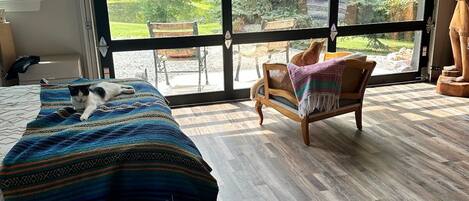 1 chambre, coffre-fort, accĂšs au Wi-Fi (inclus), literie fournie