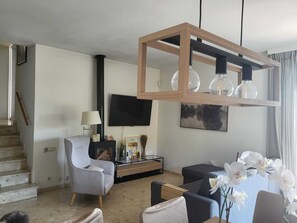 TV connectée, cheminée