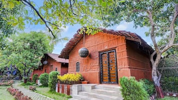 House | Exterior
