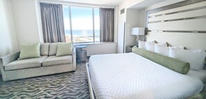 Coffres-forts dans les chambres, Wi-Fi gratuit, draps fournis
