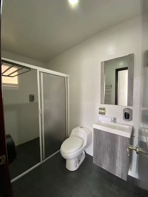 Family Apartment | Bathroom