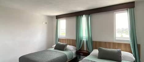 Family Apartment | Iron/ironing board, free WiFi