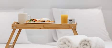 1 soverom, skrivebord, strykejern/-brett og wi-fi (inkludert)