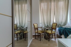 Family Triple Room - CasaBlanc (Santa Teresa di Riva)
