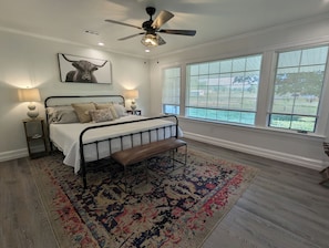 3 bedrooms, iron/ironing board, WiFi, bed sheets - Watauga Flats Farm – A Working Farm Stay with Rustic Charm & Modern Comfort! (Johnson City)