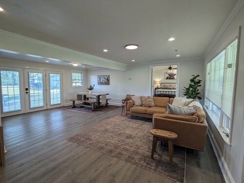 Watauga Flats Farm – A Working Farm Stay with Rustic Charm & Modern Comfort!