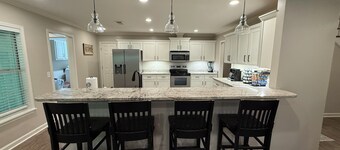 Spacious 5 bedroom house perfect for large families in gorgeous Oxford!
