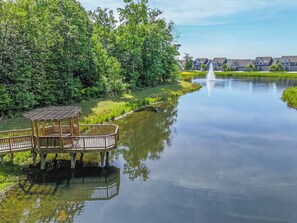 Property grounds - Pondside Paradise: Fishing-Pools-Bishops Landing-Free Seasonal Bethany Shuttle (Millville)