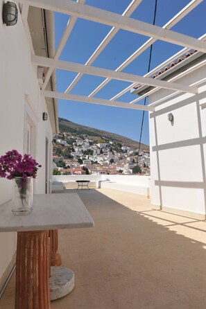 Comfort Apartment, City View | Terrace/patio - Dione House by GHH (Hydra)