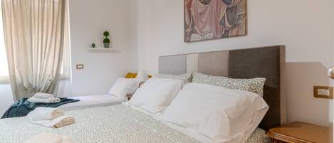 1 habitación, wifi y ropa de cama