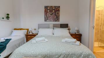 1 camera, Wi-Fi, lenzuola