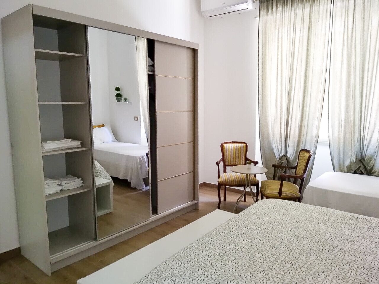 1 chambre, Wi-Fi, draps fournis