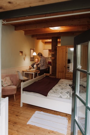 1 habitación, wifi y ropa de cama