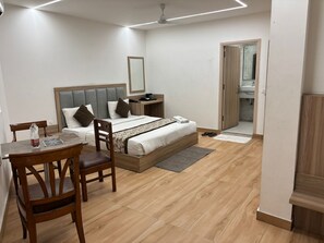 Habitación básica doble | Wifi gratis 