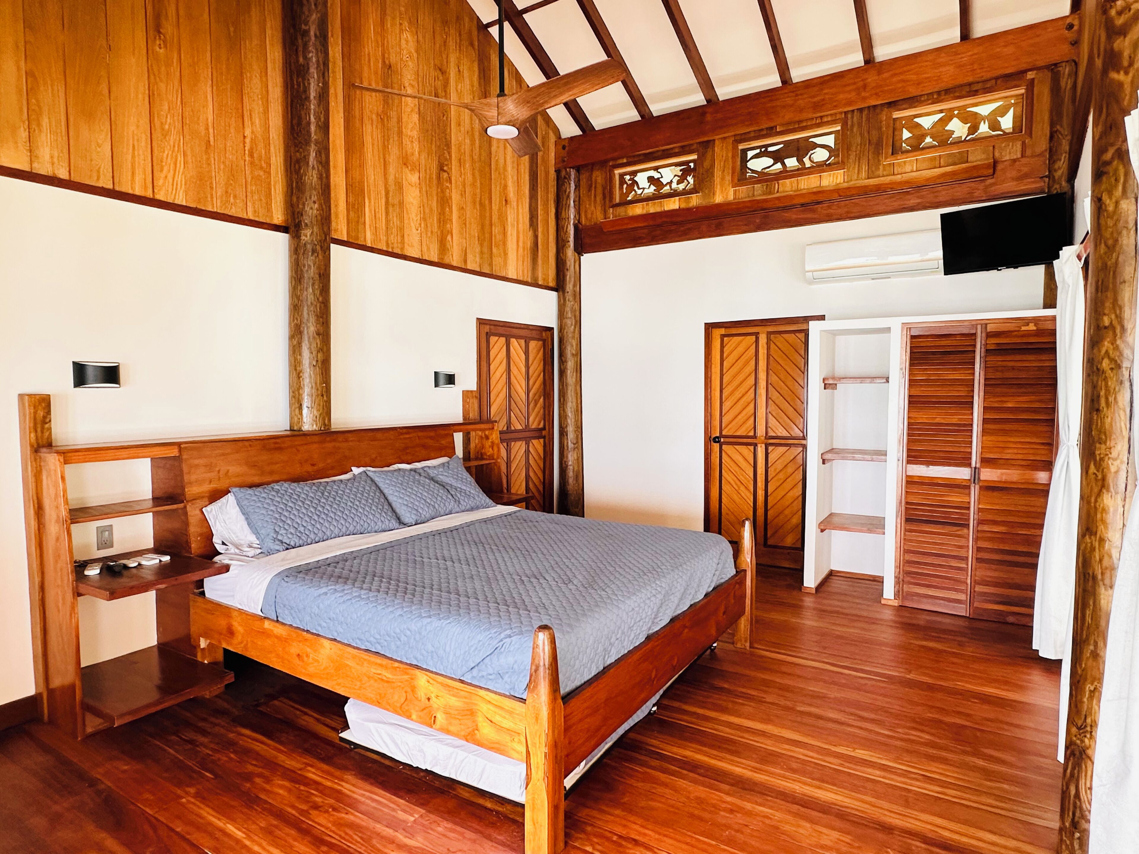 1 Schlafzimmer, Reisekinderbett, WLAN, Bettwäsche