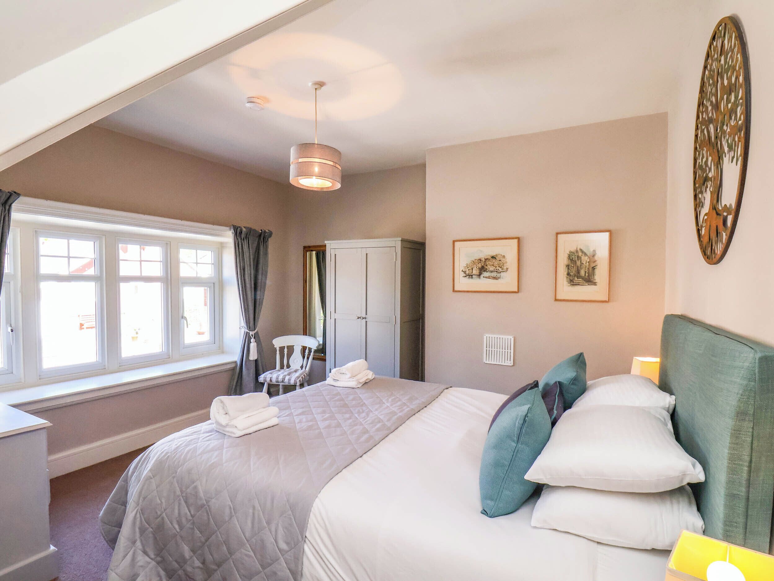 Cottage | 3 bedrooms, individually decorated, individually furnished, free WiFi