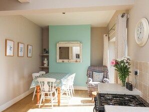 Dining - 43 Springvale (Whitby)