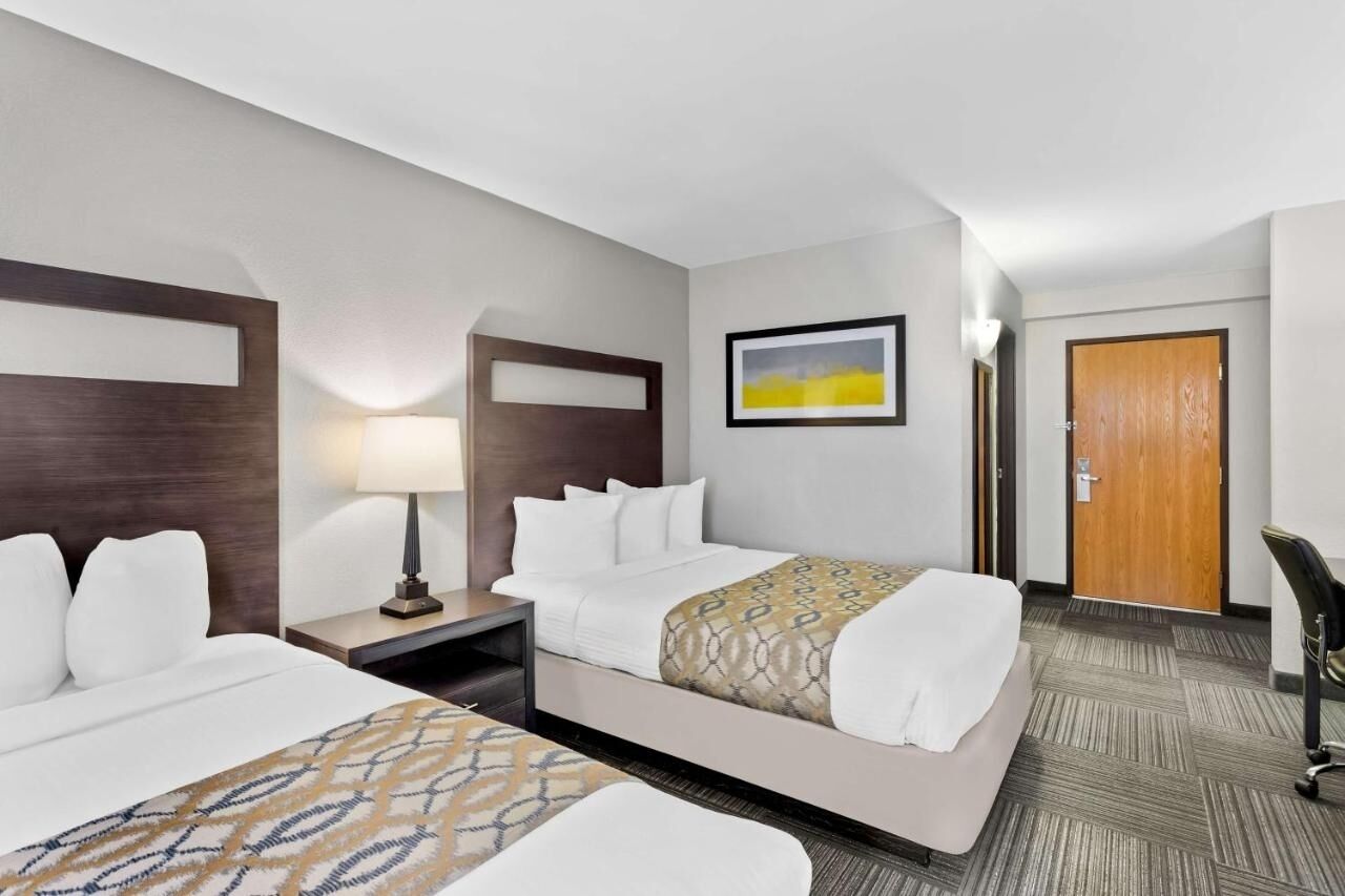 Relax in a practical layout with easy access to essentials.