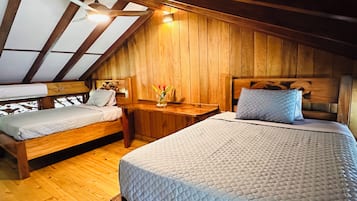 2 bedrooms, travel crib, WiFi, bed sheets
