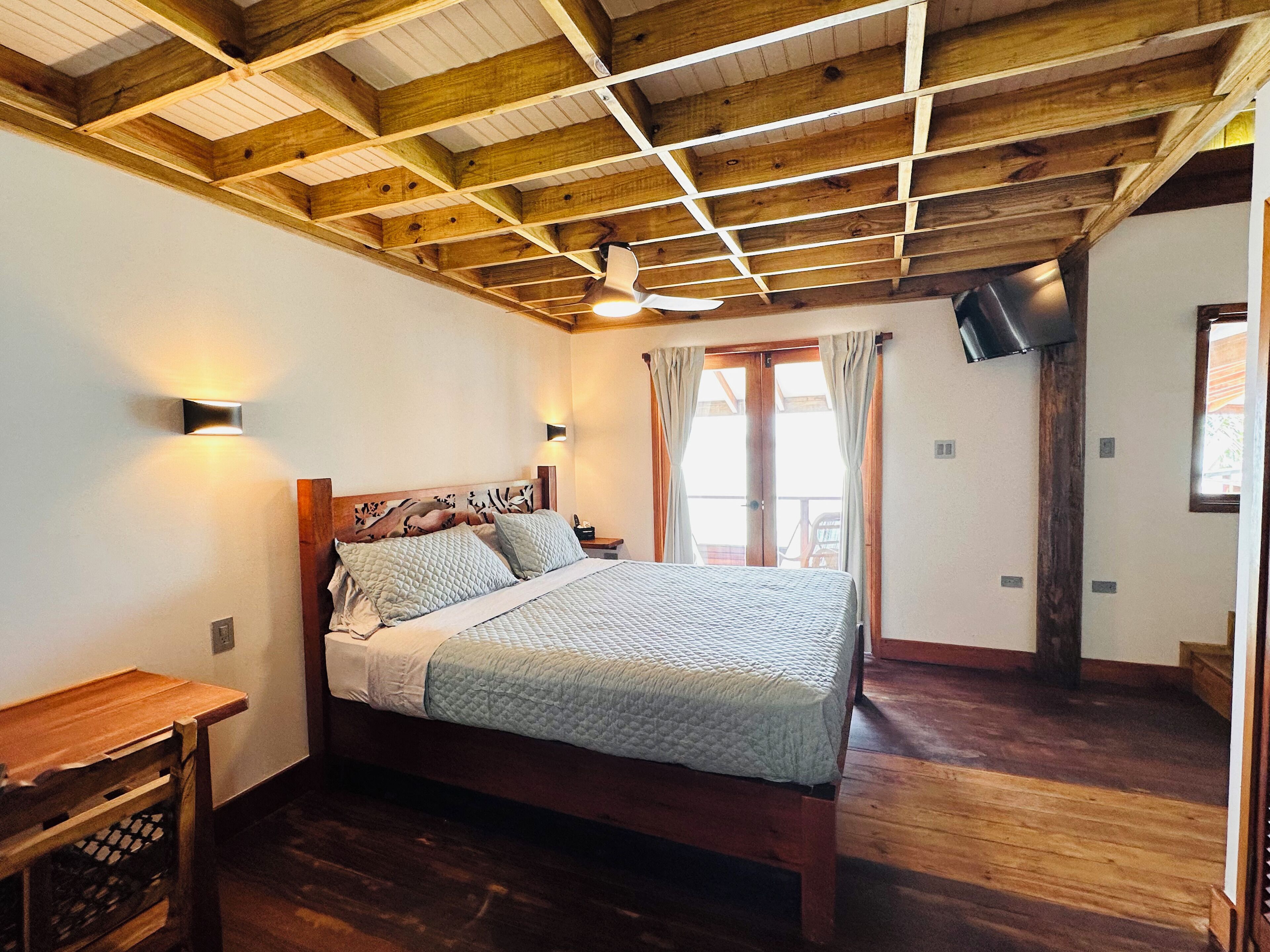 2 Schlafzimmer, Reisekinderbett, WLAN, Bettwäsche