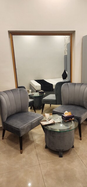 In-room safe, desk, laptop workspace, free WiFi - Red Fort Hotel Gulberg (Lahore)