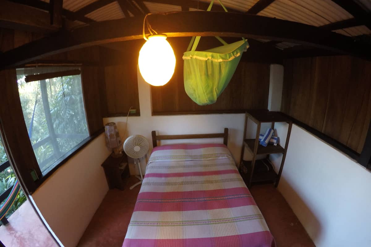 Ferienhütte, 1 King-Bett, Balkon, Blick auf die Lagune