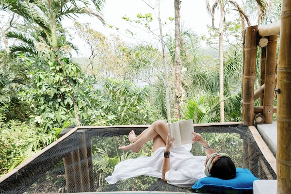 Cabaña básica, 2 habitaciones, balcón | Ropa de cama