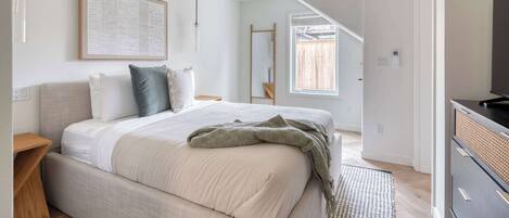 Fer et planche Ă repasser, Wi-Fi, literie fournie