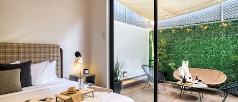 尊榮公寓 | 高級寢具、獨特裝潢、布置獨特、熨斗/熨衣板