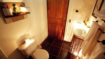 Dusche, Handtücher, Seife, Toilettenpapier