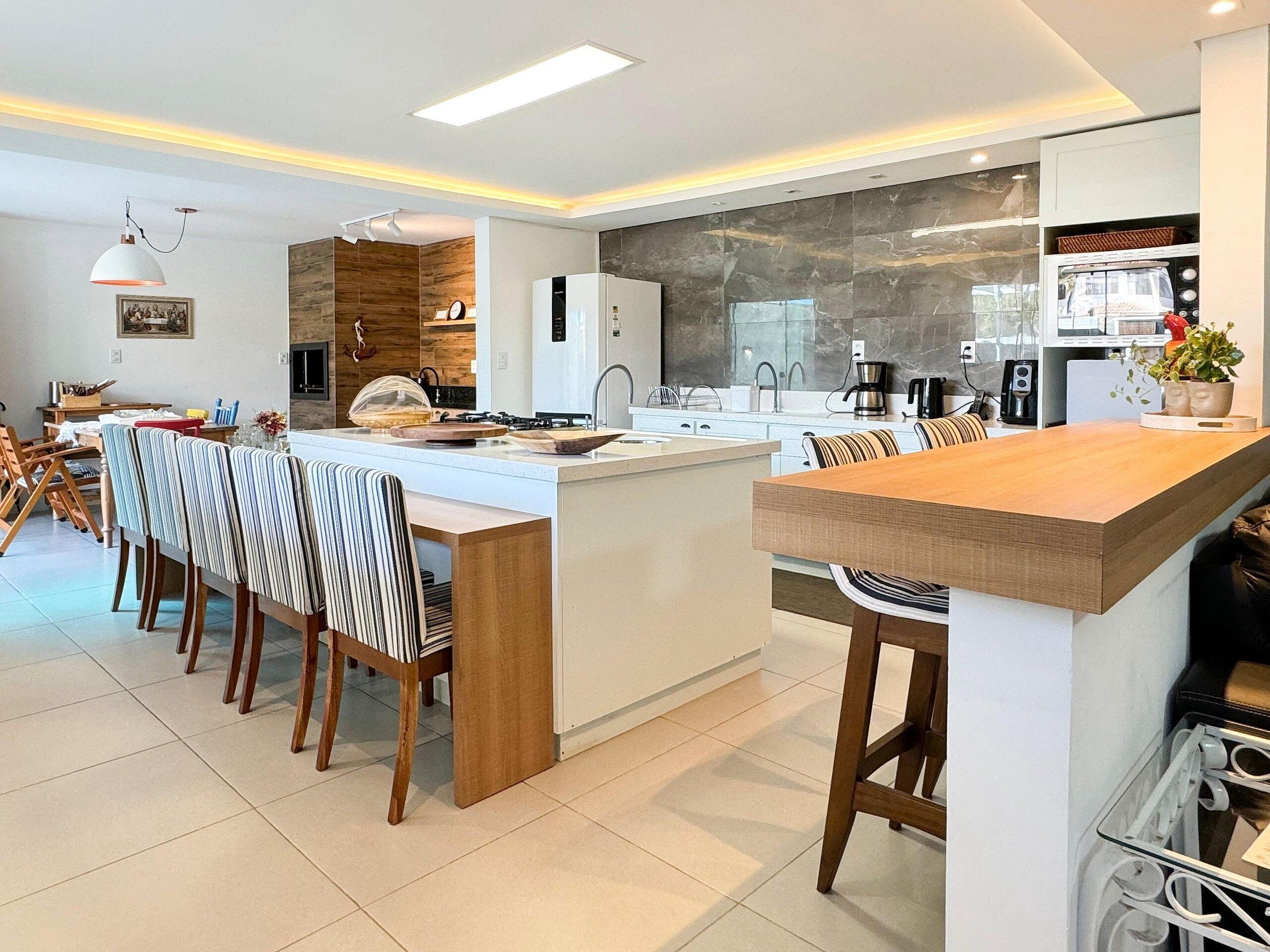 Villa | Dining