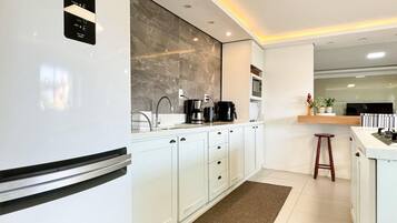 Villa | Privékeuken | Een broodrooster