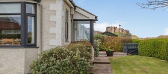 Links Cottage - Bamburgh